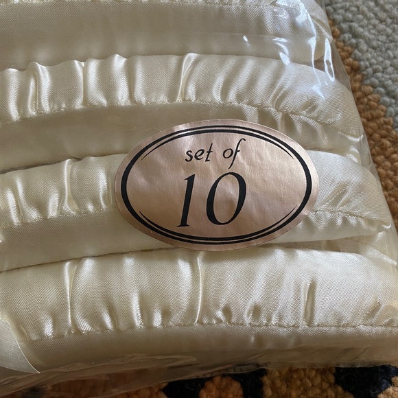 Whitmor I Padded Satin Hangers I Bone I Set of 10 - Picture 3 of 14